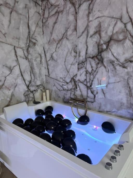 Les Chambres D Excellence Spa Sète Zewnętrze zdjęcie