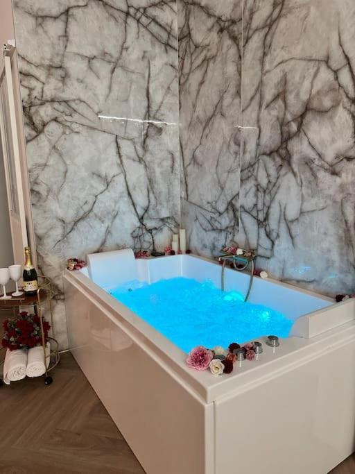 Les Chambres D Excellence Spa Sète Zewnętrze zdjęcie